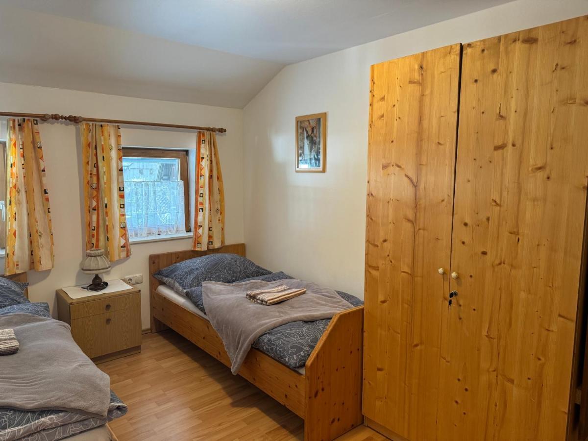 Haus Edelweiss Hotel Obertraun Buitenkant foto
