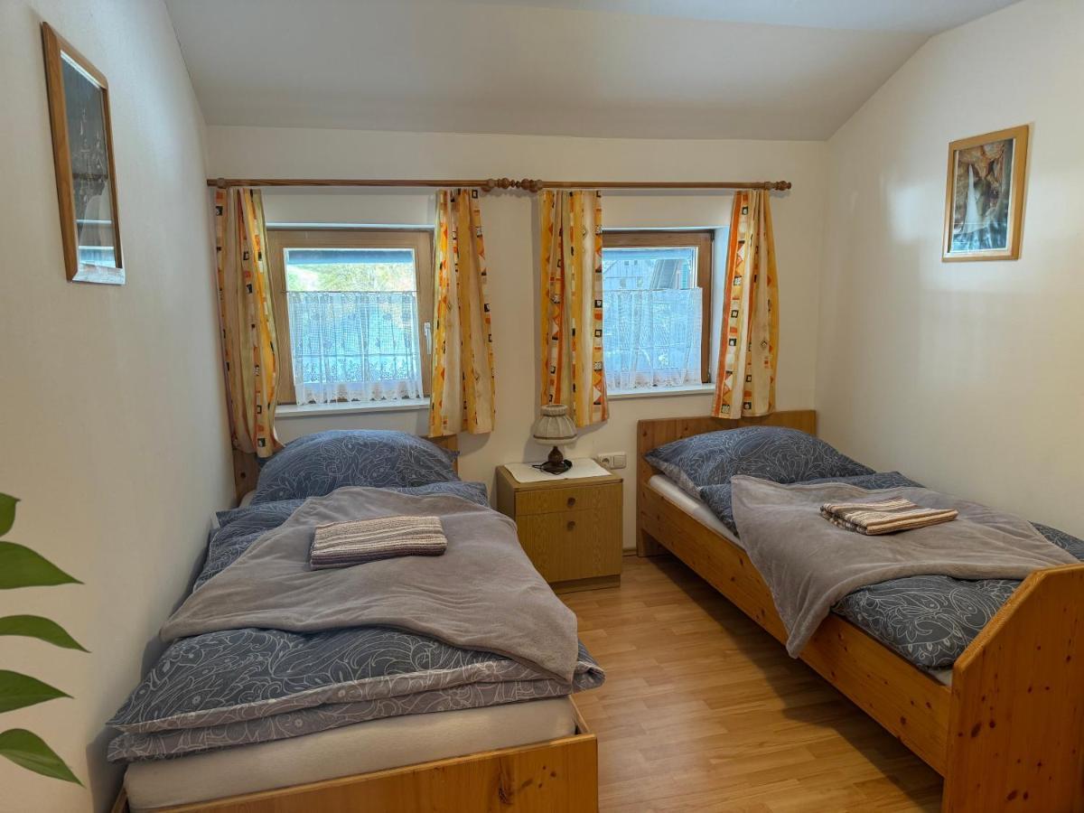 Haus Edelweiss Hotel Obertraun Buitenkant foto