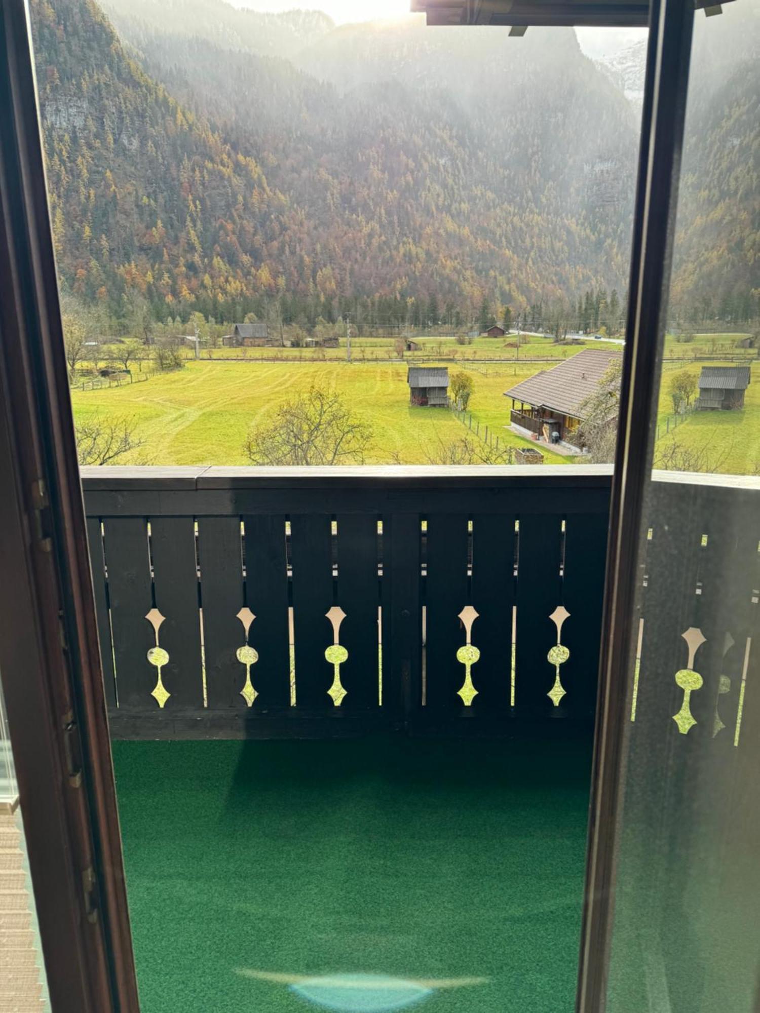 Haus Edelweiss Hotel Obertraun Buitenkant foto